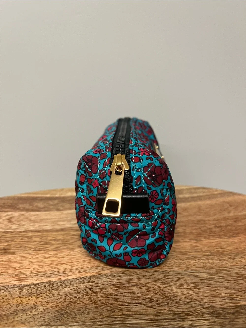Marc Jacobs New York Teal & Magenta Floral Pattern Diamond Quilted Cosmetics Bag